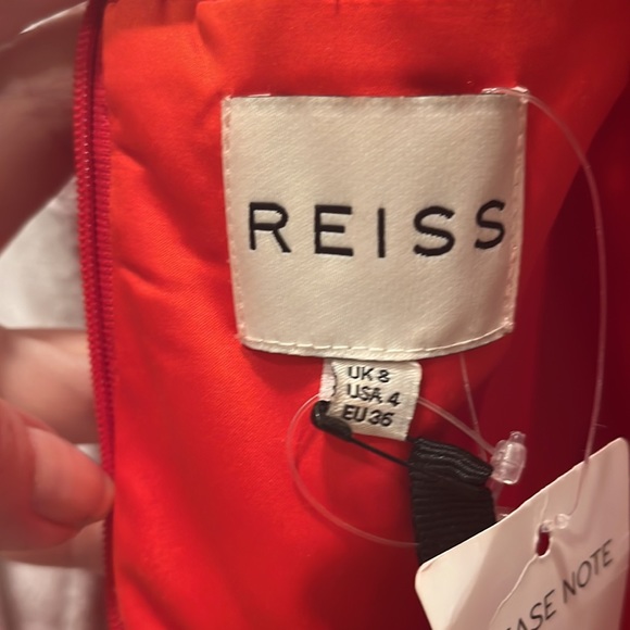 REISS - LONG SLEEVE RED GUIPURE LACE MIDI LADY DRESS - NWTags - Picture 7 of 8